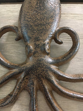 Load image into Gallery viewer, Cast Iron Octopus Wall Hook, Bedroom Wall Hanger, Coatroom Organizer, Outdoor Space Saver, Storage System, Wall Hanging, Beach Decor, Gift