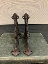 Load image into Gallery viewer, Cast Iron Shelf Bracket, Rustic Iron Shelf Brackets, Antique Iron Shelf Bracket, Kitchen Shelving, Iron Bracket, Rustic Shelf Bracket