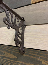 Load image into Gallery viewer, Cast Iron Octopus Shelf Bracket, Rustic Iron Shelf Bracket, Antique Iron Bracket, Beach House Shelving, Iron Bracket, Rustic Shelf Bracket