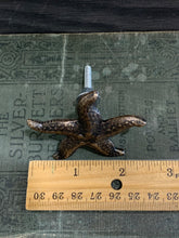 Load image into Gallery viewer, Starfish Knob, Metal Starfish Knob, Nautical Dresser Drawer Knob, Cabinet Knob, Starfish Cabinet Knob Nautical Drawer Pull, Star Pewter Knob