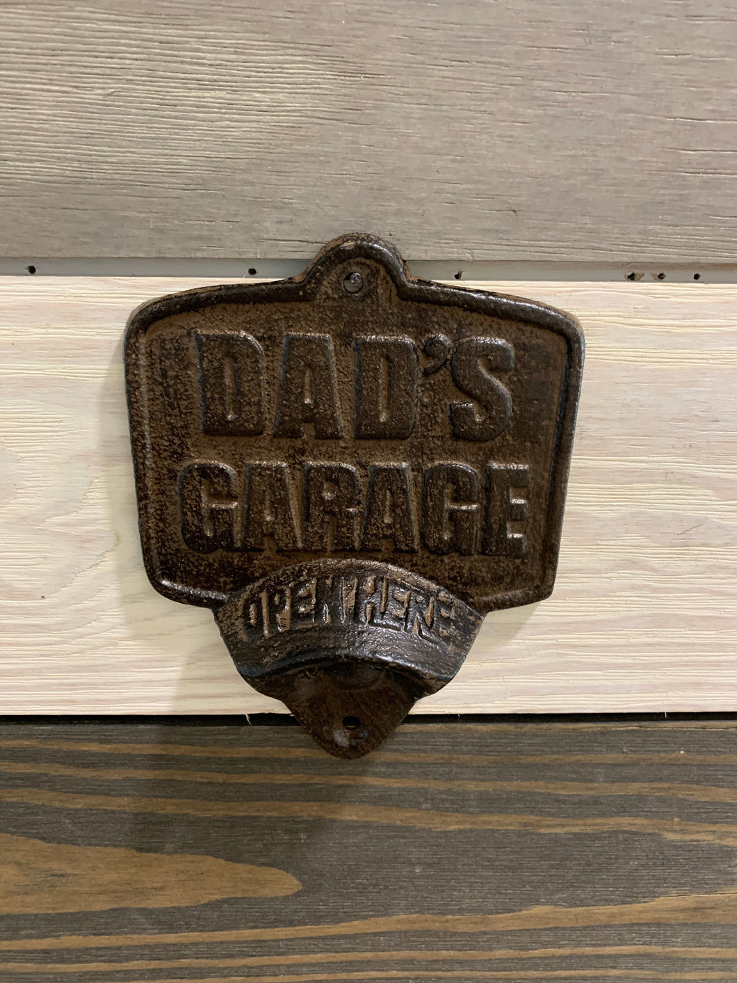 Cast Iron Dad's Garage Bottle Opener - Man Cave Decor - Gift - Man Gift - Decor Man Cave - Vintage - Barware - Beer Opener - Gift fo Him